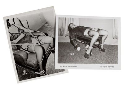 KLAW Irvin Bondage. Deux tirages argentiques d’époque, circa 1950. Dim.: 10,2 x 12,5...