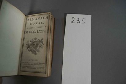null ALMANACH ROYAL 

Année bissextile 1776. 1 vol. in-24 relié plein veau. Paris...