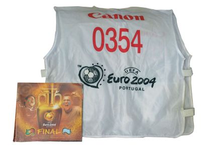 null 2004 EURO au Portugal. Le retour de Zizou. La chasuble (62 x 60 cm) et le programme...