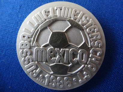 Salvador DALI (Spain 1904-1989) Official medal for the Football World Cup - Mexico...