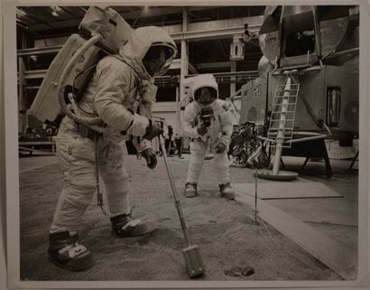 null NASA Houston, Texas. Centre des missions spatiales habitées. 18 avril 1969....