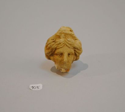 null Tête de Vénus de style gallo-romain. Stuc . H:4 cm
