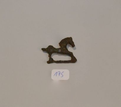null Fibule en forme de cheval
Ardillon absent
Modèle Fegere 29a10a 3. 5 cm
Période...