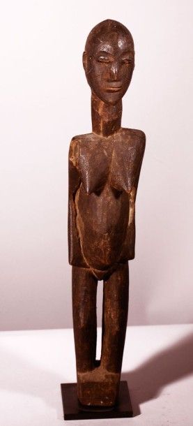 null Sculpture d'ancêtre.
Bois sculpté. Lobi. H:60cm.
Burkina Faso