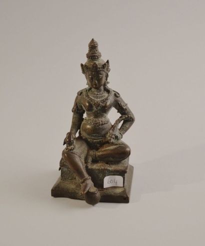 null Kwan Yin en bronze
Chine
H 14 cm