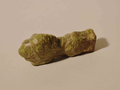 null Manche de clé en forme de lion couché
Bronze 5 cm
Période gallo romaine, 1er-3ème...