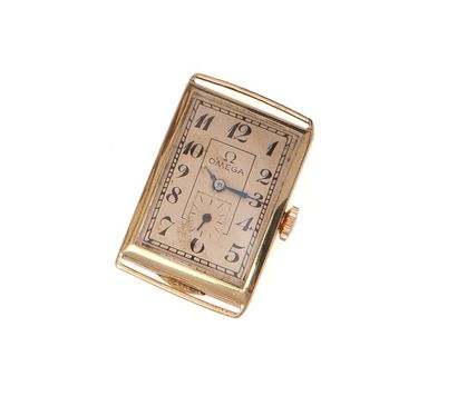 JAEGER-LECOULTRE, Vers 1950 

Montre bracelet d’homme à boîtier rond en or jaune...
