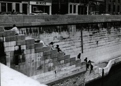 George MILLOU Quai de Seine en été
Tirage argentique vers 1960 17,8 x 24,4 cm