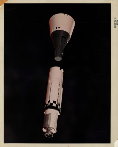 NASA Maquette de Module Apollo, 1964
Tirage chromogénique d'époque 20,8 x 25,4 c...