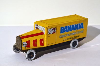 null Banania
Camion en tôle FS made in Italy (porte arrière abimée)