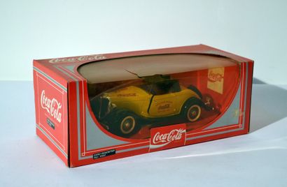 null Coca Cola ®
Ford Roadster 9502 éditée par Solido
Boite d'origine (boîte abi...