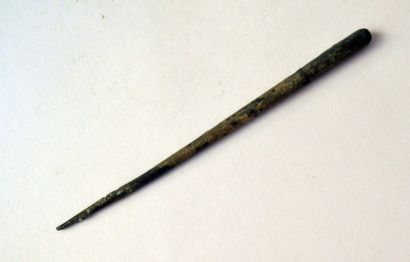 null Epingle de section ronde

Bronze 15.5 cm

Age du bronze ancien