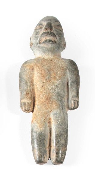 Mexique, Olmèque tardif Figure anthropomorphe
Pierre verte polie
Milieu du I° millénaire...