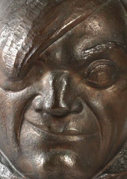 Pablo GARGALLO «Masque de Picasso», 1913
Bronze à patine mordorée
Fonte à la cire...