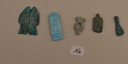 null Amulettes de style égypto-phénicien