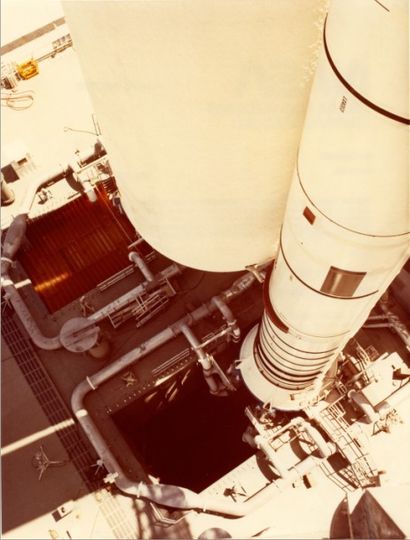 NASA, 1981 Impressionnante vue plongeante de la base du pas de tir de la navette...
