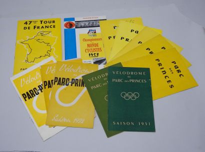 null 1951-1960
Parc des Princes (454m)
Mondiaux, Tour de France
Rare ensemble de...