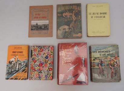 null Lot de 7 livres 1900/1950 «Every Boy's Book of sport and pastime» (superbe 1905),...