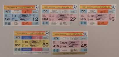 null Coupe du Monde, 1982
Cinq billets
Matches 1, 37, 45, 50 et 52
A savoir, Belgique-Argentine,...