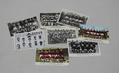 null Ensemble de cartes photos de grandes équipes des années 50-60
St Etienne, Toulouse,...