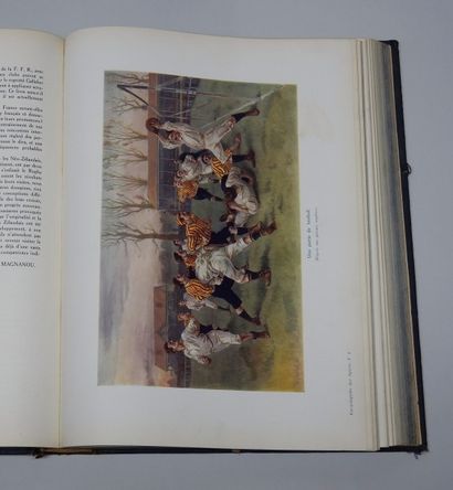 null Livre: «L'Encyclopédie des Sports»
Deux tomes (32x25), cartonnés, reliés.
Le...