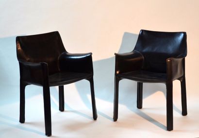 null Mario Bellini

Suite de six fauteuils modèle « Cab », structure en métal entièrement...