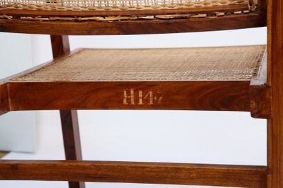 null Pierre JEANNERET (1896-1967)

Ensemble de quatre fauteuils dit : "Cane seat...