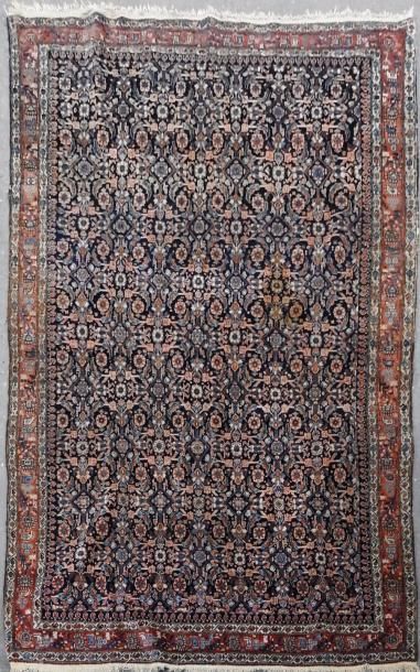 null Tapis Abadeh 

185 x 123 cm 

Tâche