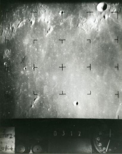 null NASA Photographie du sol lunaire prise par la sol Rangers VII. La sonde Rangers...