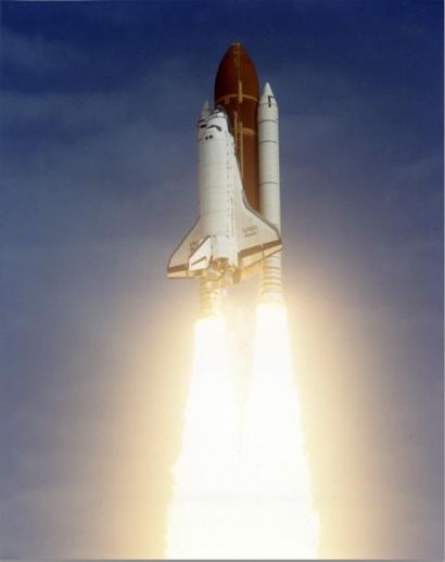 null NASA Parfait décollage de la navette Atlantis (STS-37) pour son vol inaugural...