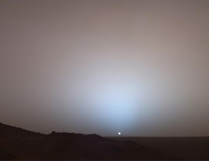 null NASA Couché de soleil sur la planète Mars capturé par le rover Spirit le 489ème...