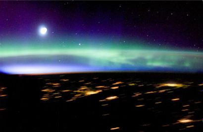 null NASA Observation d'une aurore boréale (pôle nord terrestre) depuis la station...