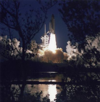 null NASA Lancement de la navette spatiale Atlantis (Missions STS-098) le 7 février...