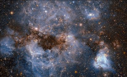 null NASA Grand Format. Nuage de Magellan observé par le télescope Hubble. On remarque...