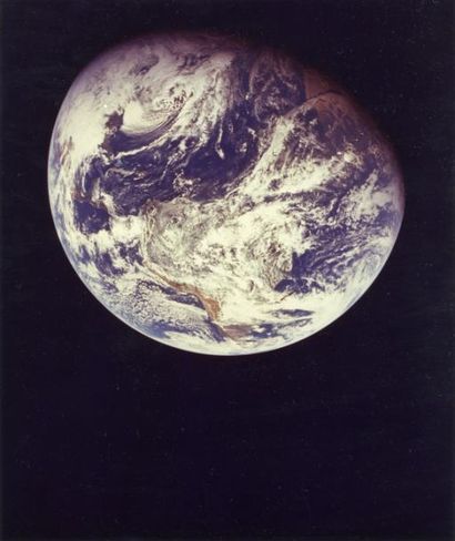 null NASA La Terre. Apollo 8. La première image de la Terre réalisée par l'Homme...