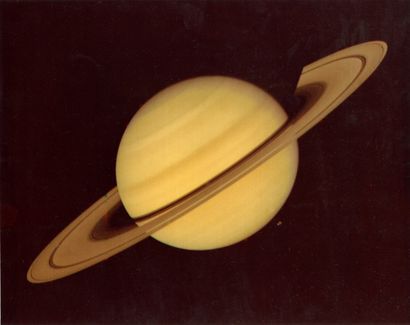 null NASA Rare. Photographie de la planète Saturne le 28 octobre 1980 par la sonde...