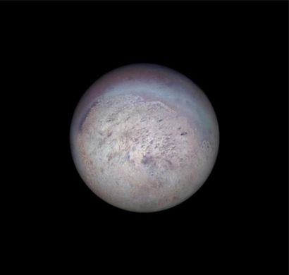 null NASA Voyager 2. Triton est la plus importante lune de la planète Neptune. Sa...