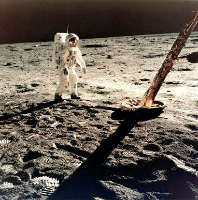 null Nasa. Apollo 11. 1ère présence de l'Homme sur la lune le 20 juillet 1969. Une...