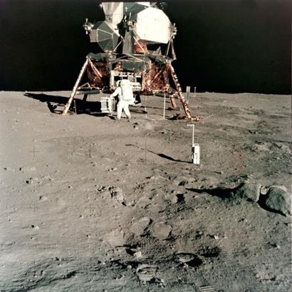 null Nasa. Apollo 11. 1ère présence de l'Homme sur la Lune le 20 juillet 1969. Mission...