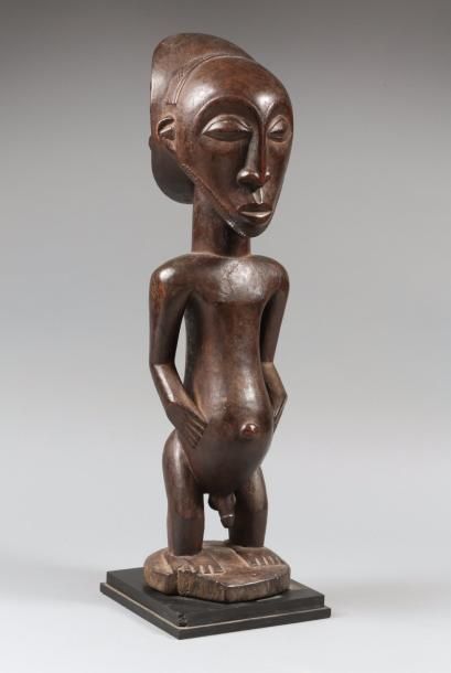 RÉPUBLIQUE DÉMOCRATIQUE DU CONGO 
Statue d'ancêtre
Style de Yambula, Hemba, représentant...