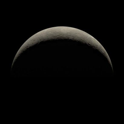 null Nasa. GRAND FORMAT. Vue de la planète Mercure survolée par la sonde spatiale...