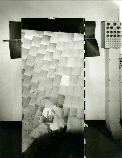 null Surveyor III, 1969. Reconstitution sous forme de mosaïque du sol lunaire à proximité...