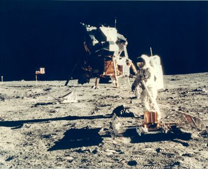 null Nasa. 20 juillet 1969. Mission historique Apollo 11 : premiers pas de l'Homme...