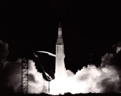 null US Air Force. Lancement de la fusée "JUNO II" le 6 décembre 1958. La fusée Juno...