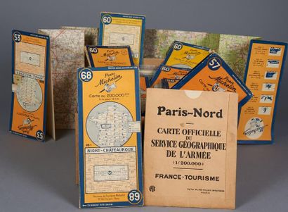 null Lot d'environ 160 cartes routières Michelin et une carte Paris Nord de France...