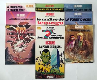 PAAPE Luc Orient 10 volumes en réédition et édition originale (11 à 13)
Très bon...