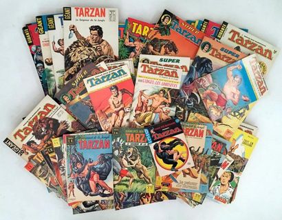 null TARZAN Ensemble de revues et magazines en français, environ 95 numéros en très...