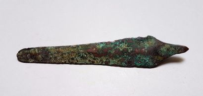 null Lame de poignard

Luristan

?Bronze 15,5 cm?

1er millénaire avant J. C.