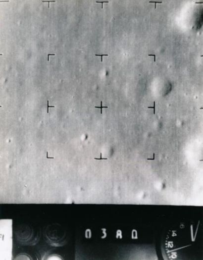null NASA. Vue du sol lunaire depuis la sonde spatiale Ranger VII le 5 août 1964....
