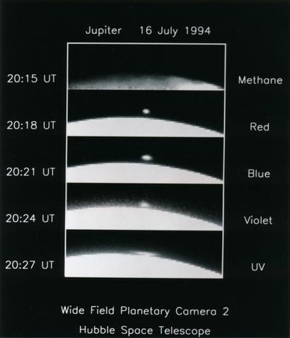 null NASA. Observation de Jupiter par le télescope HUBBLE. Juillet 1994.Tirage chromogénique...